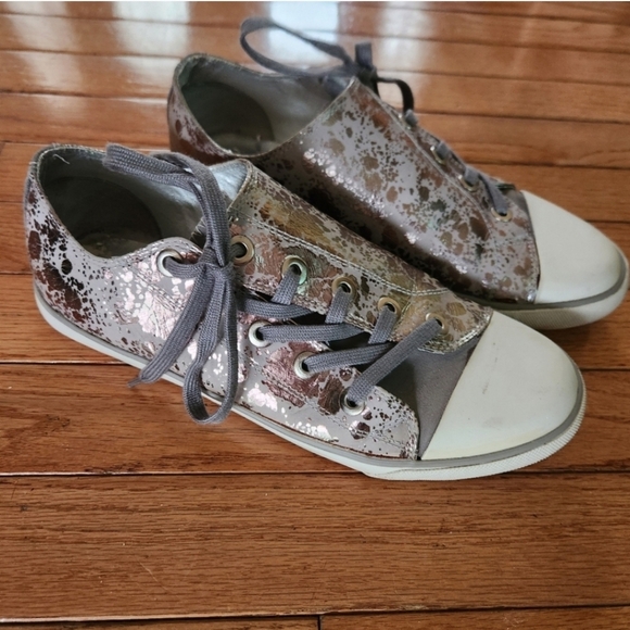 Jessica Simpson Shoes - Jessica Simpson Carbon Splatter Metal Sneakers